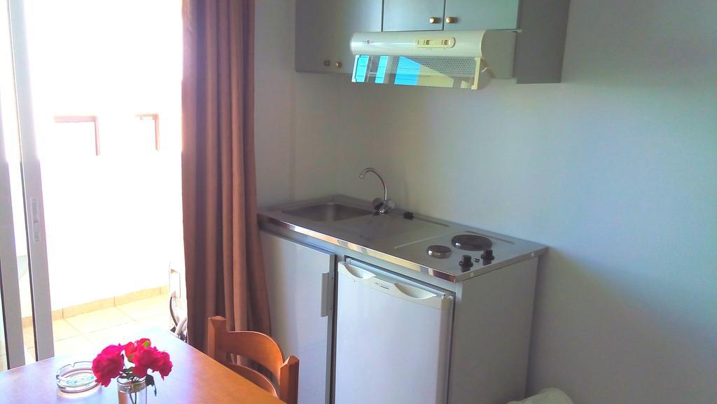 Karmi Apartments Kolimvári Kültér fotó